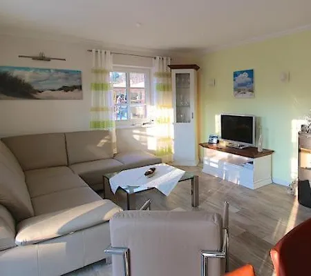 Doppelhaushaelfte Huus Freeden 2 Tatil Evi
